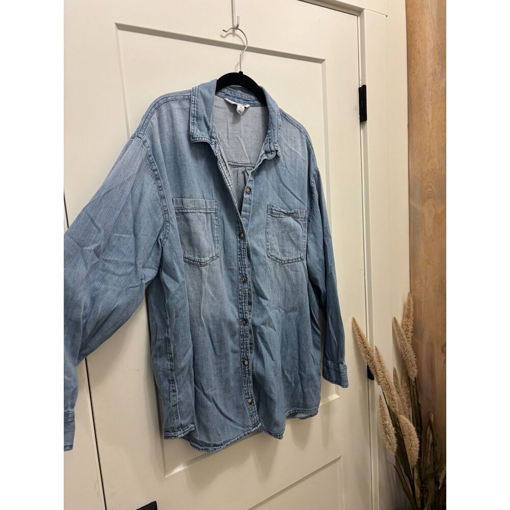 Old Navy Denim Button-Down Shirt